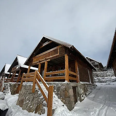 Chale Recanto 39 Luxury Mountain Retreat * Penhas da Saúde
